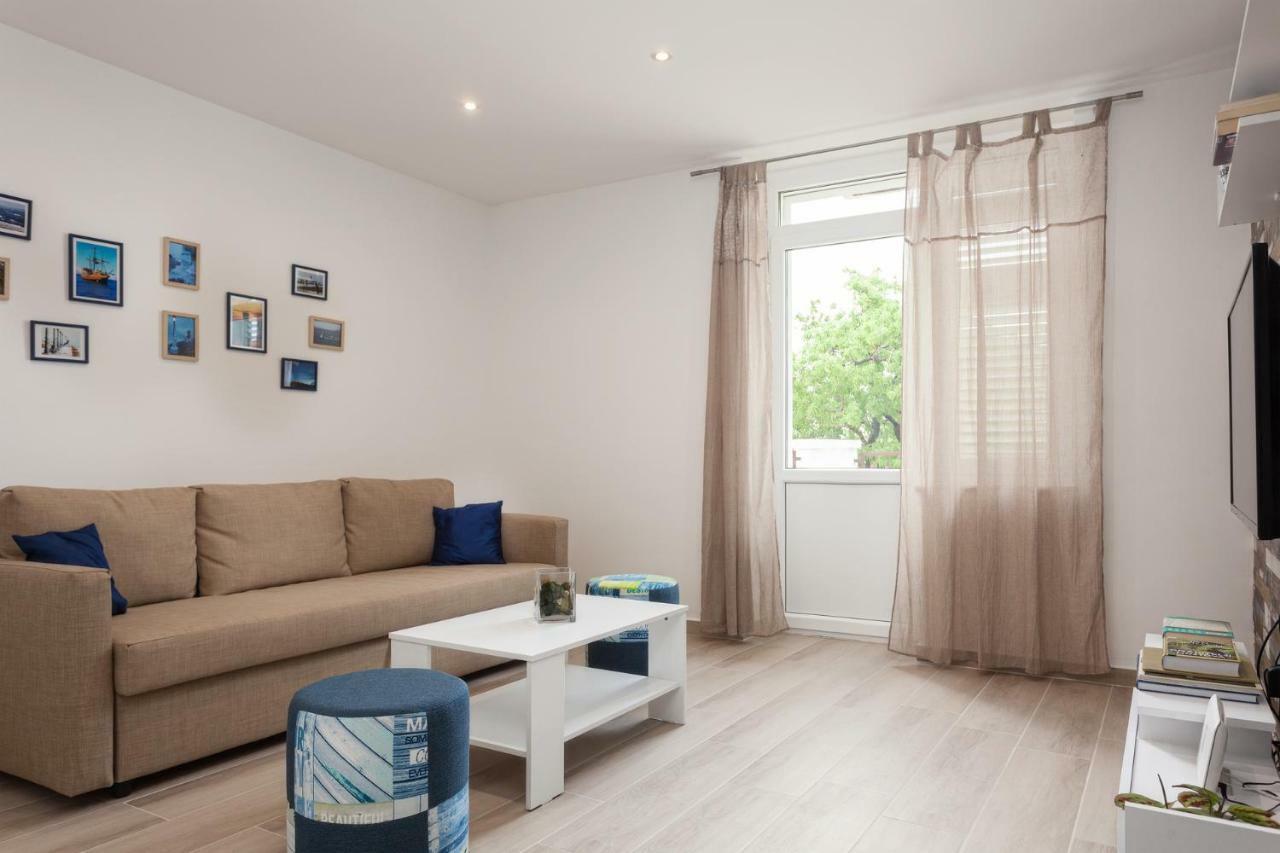 Apartman Bura Сен Екстериор снимка
